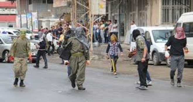 Cizre’de öğrencilere eğitim de yasak