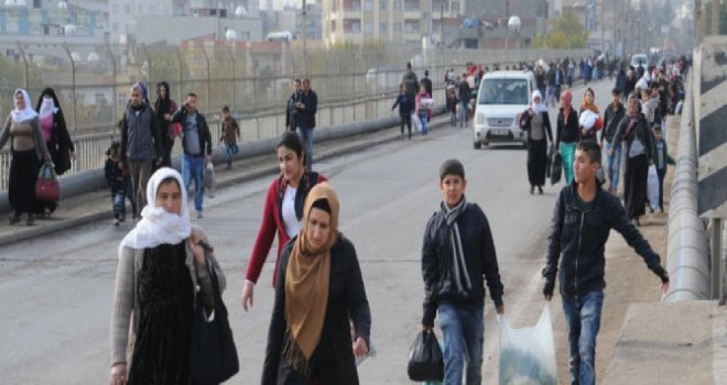 Silopi’de hendek ve barikatlar kaldırıldı